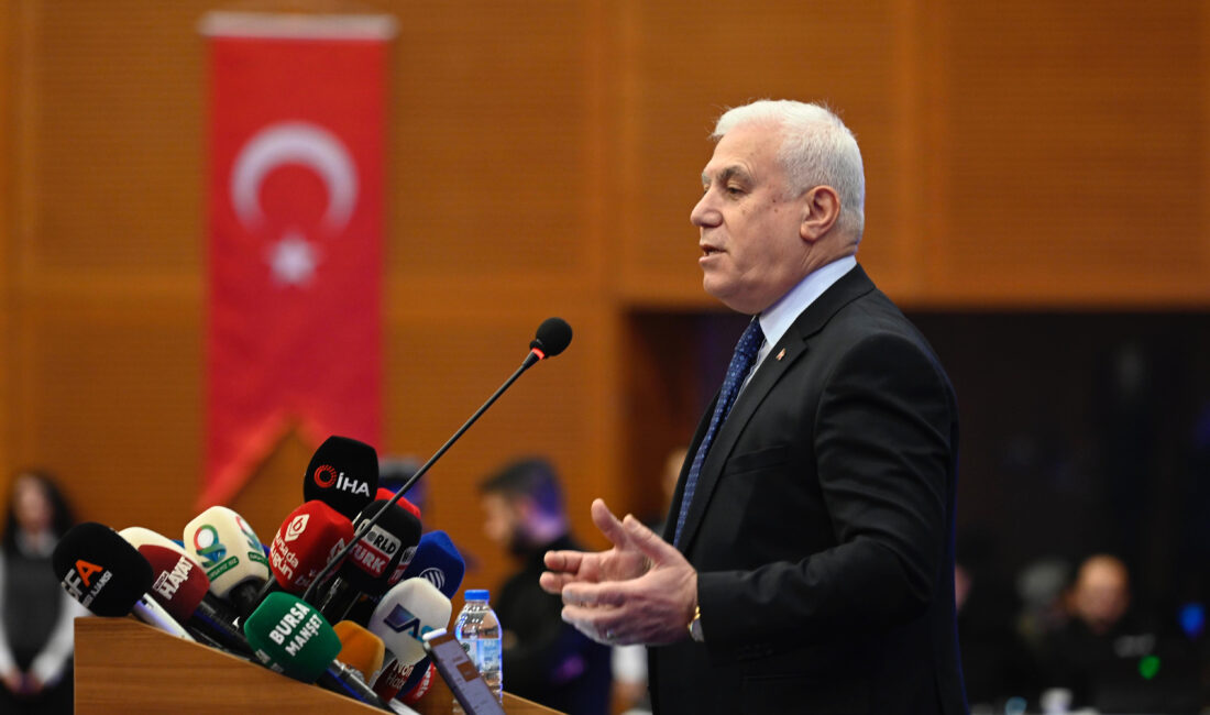 Bursa Büyükşehir Belediye Başkanı Mustafa Bozbey, yeni yılın ilk değerlendirme