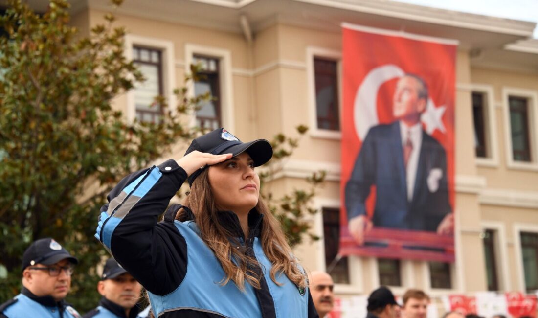 Osmangazi Belediyesi, Türkiye Cumhuriyeti’nin kurucusu Büyük Önder Mustafa Kemal Atatürk’ü,