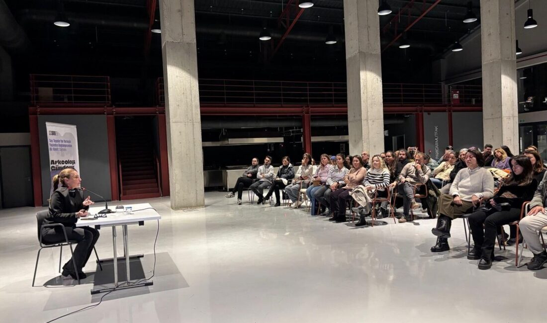 Nilüfer Belediyesi’nin düzenlediği Arkeoloji Gündemi buluşmalarının yılın son oturumunda, Şanlıurfa’daki