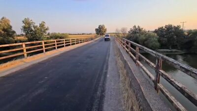 Bursa’nın Karacabey ilçesi ile Harmanlı Mahallesini birbirine bağlayan köprü, her