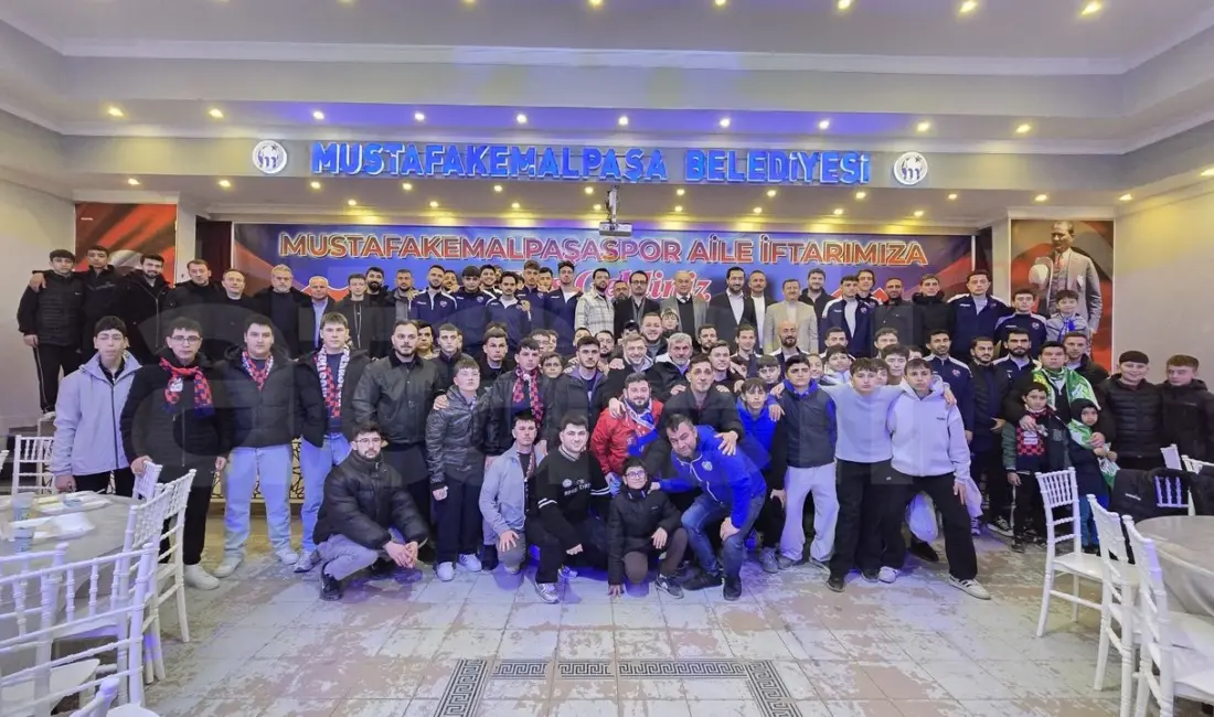 Bu akşam Belediye Düğün Salonu’nda Belediye Mustafakemalpaşaspor için iftar programı