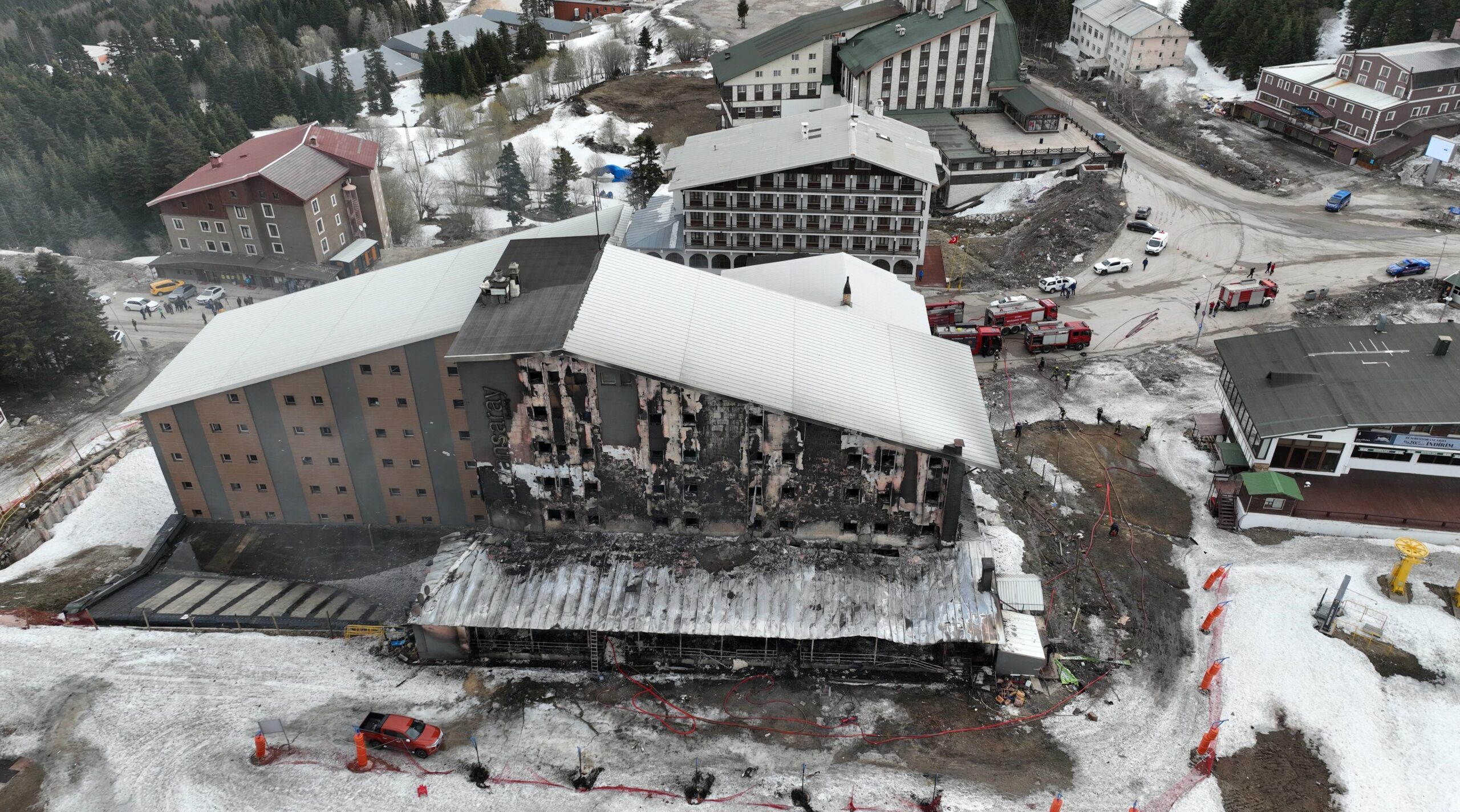 35385 M T Y3 Z T Uy M G 3