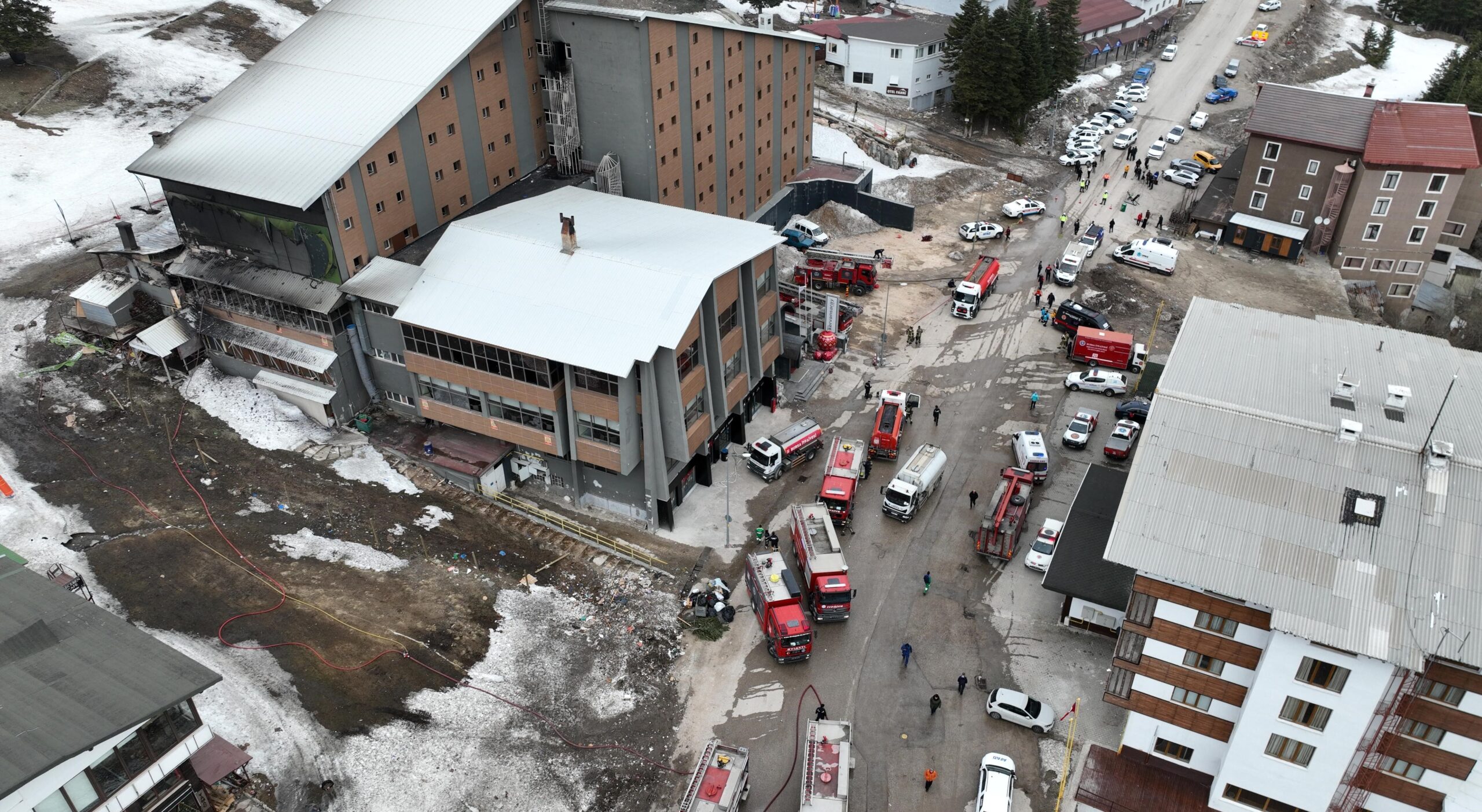 35385 M T Y3 Z T Uy M G 4