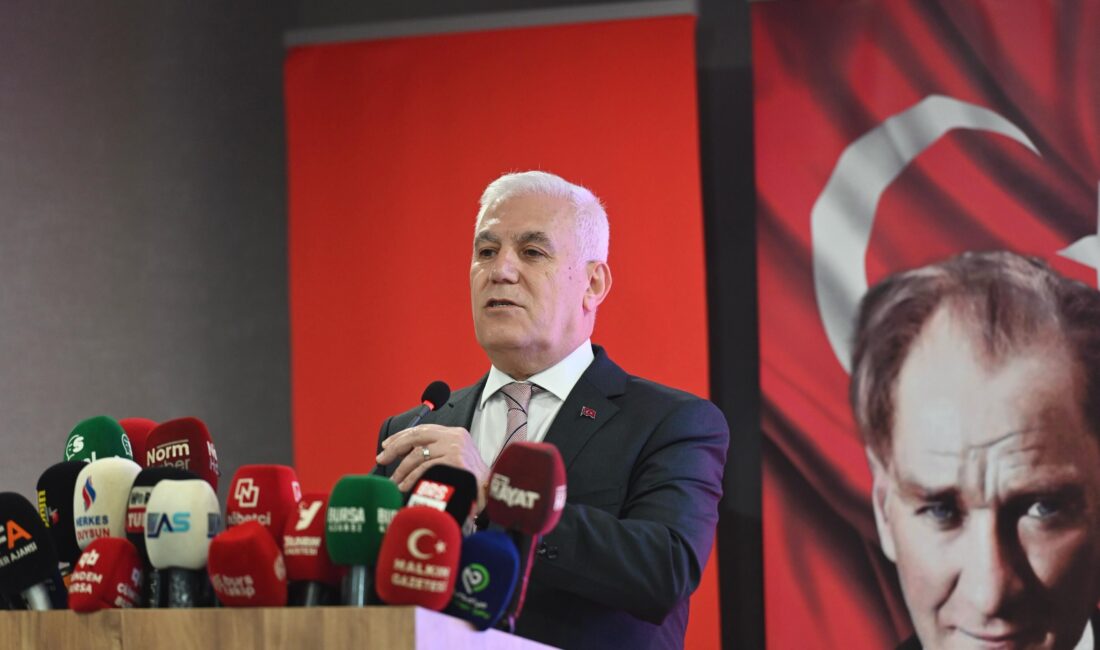 Bursa BŞB Başkanı Mustafa Bozbey, Mart Ayı Değerlendirme Toplantısı’nda BUSKİ,