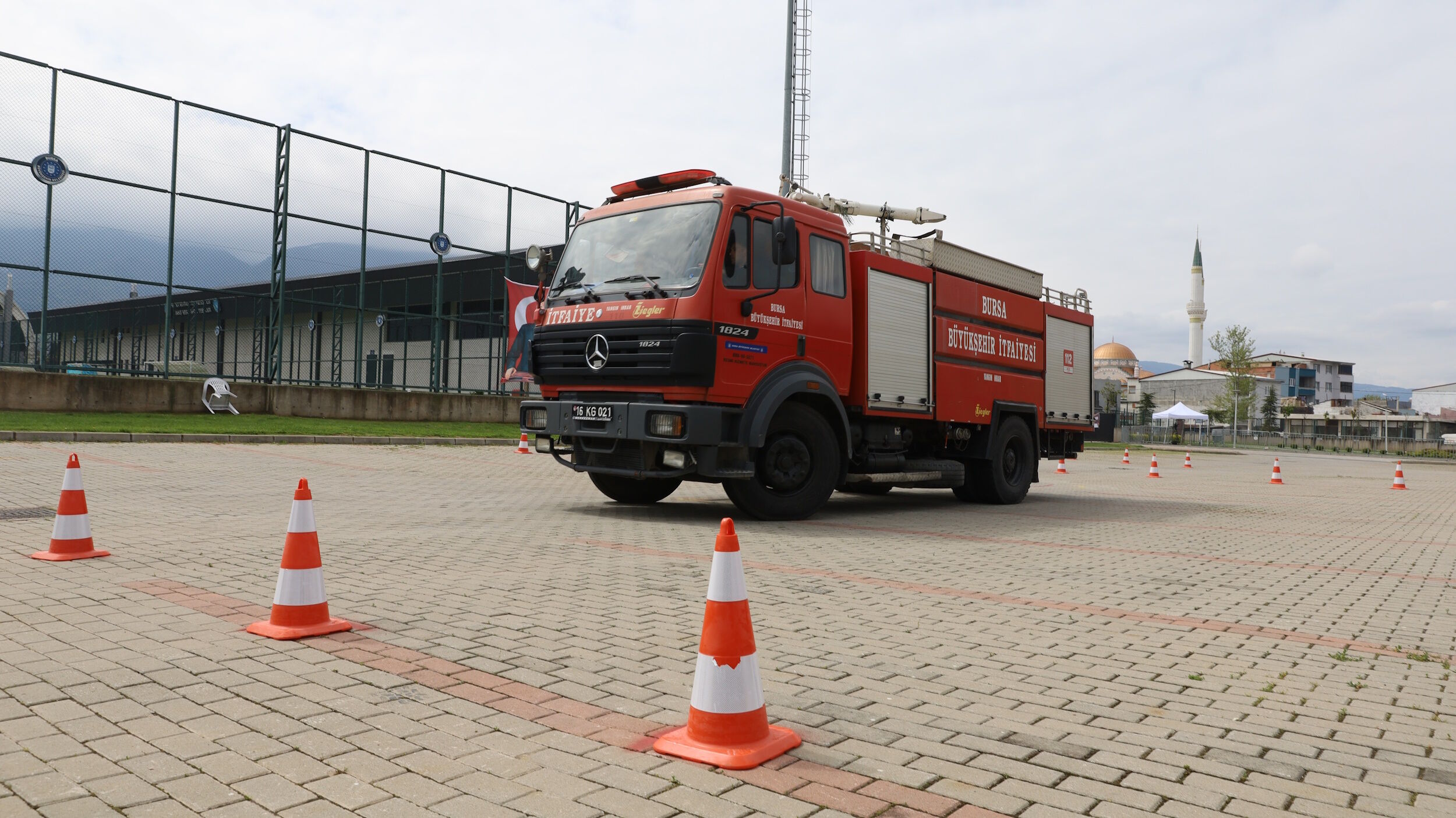 35410 M T Y3 Zj Uw Y T 4