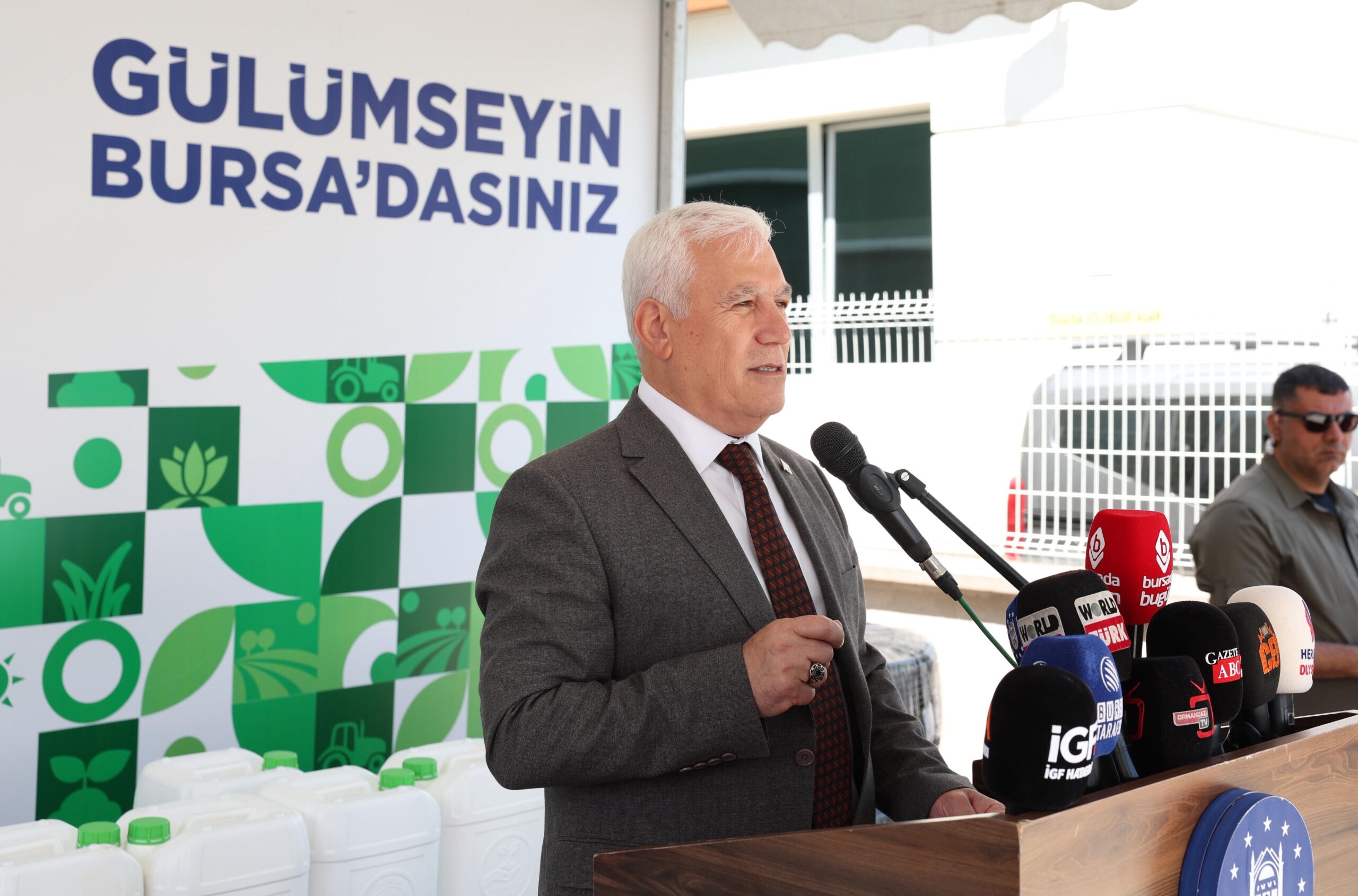 35573 M T Y4 Mj Q4 N T 1