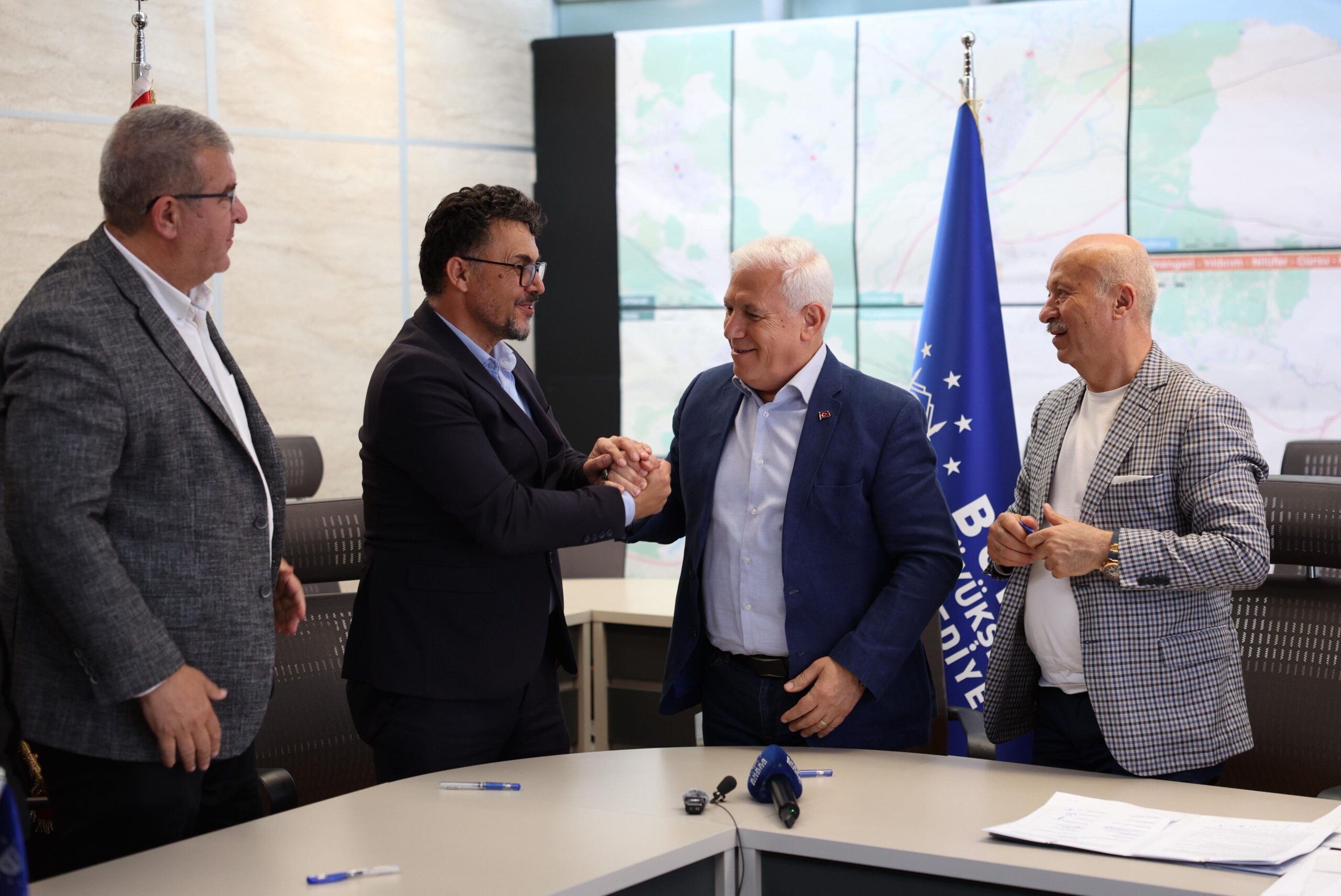 35607 M T Y4 Mm M5 Yj 2