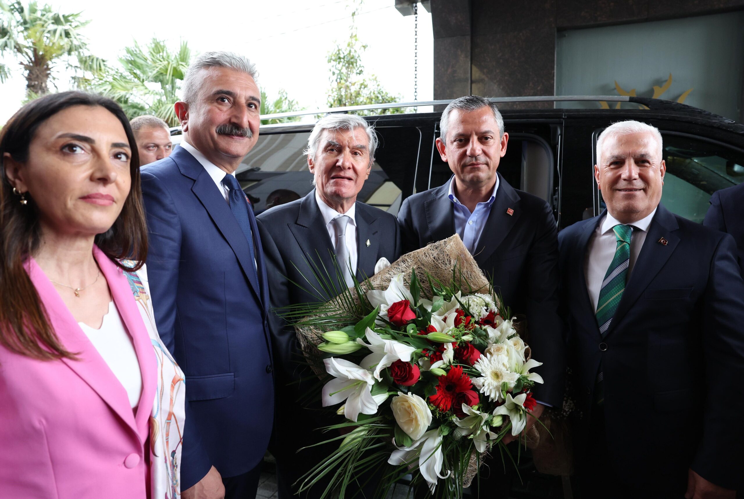 35632 M T Y4 Mz Mz M D