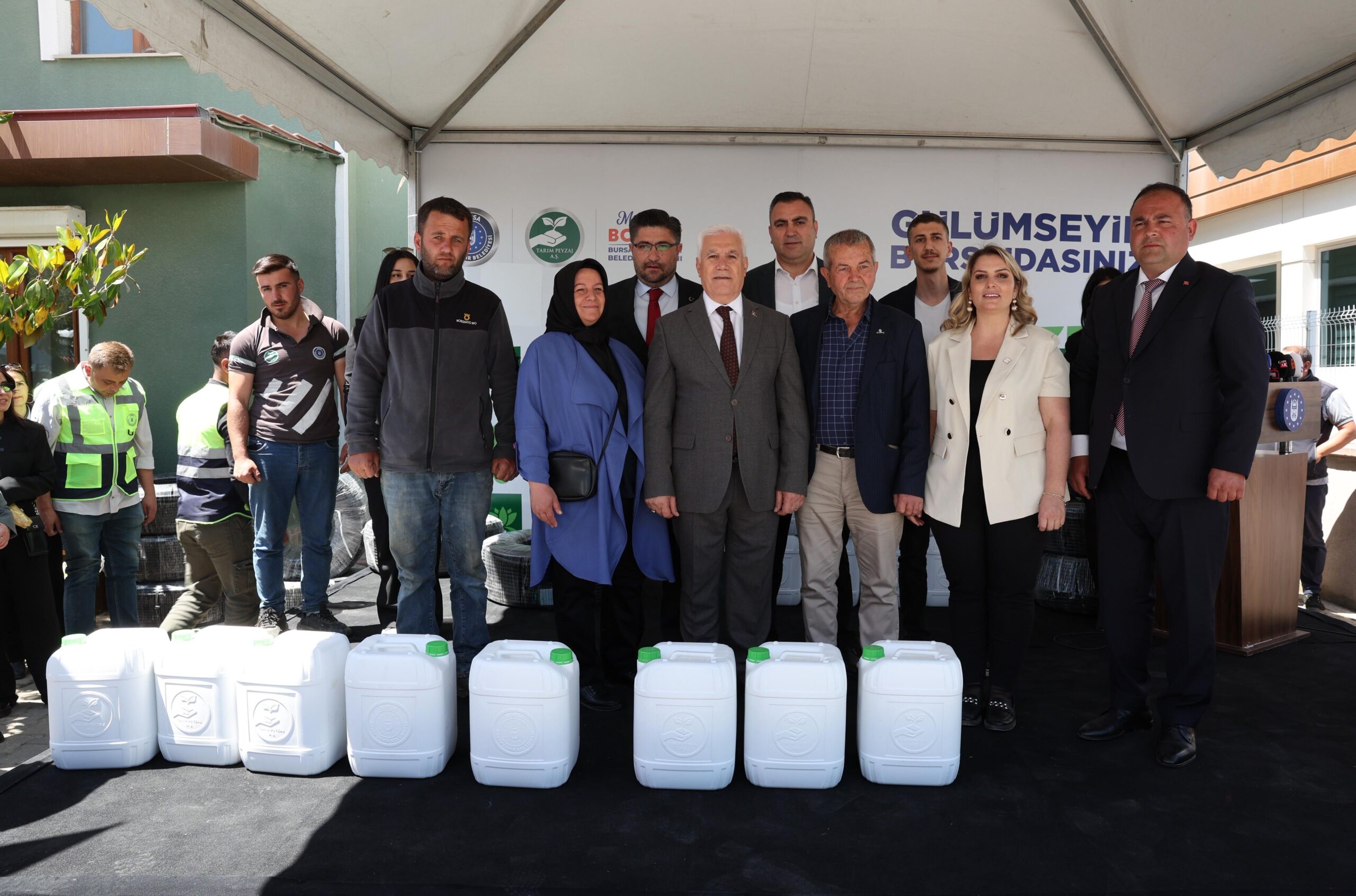 35667 M T Y4 M2 Q4 Mz 2