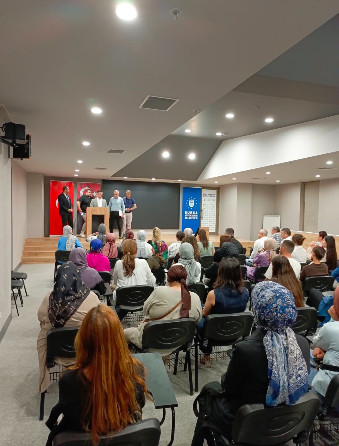 35693 M T Y4 N D E2 Zj