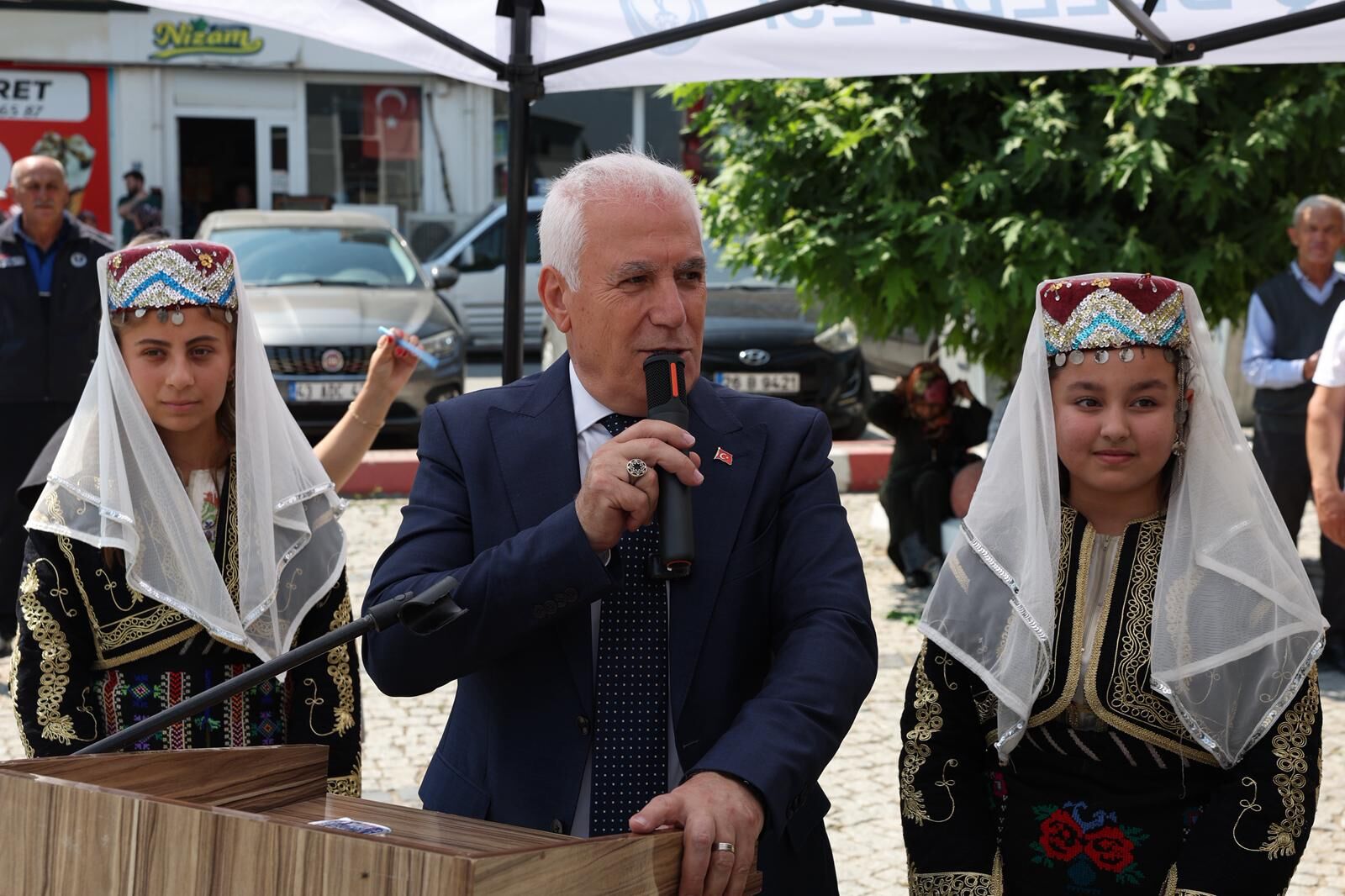 35829 M T Y4 Nz Ux Yj 4