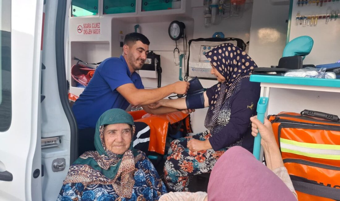 Bursa Büyükşehir Belediyesi tarafından yangın bölgesine gönderilen mobil sağlık ekipleri