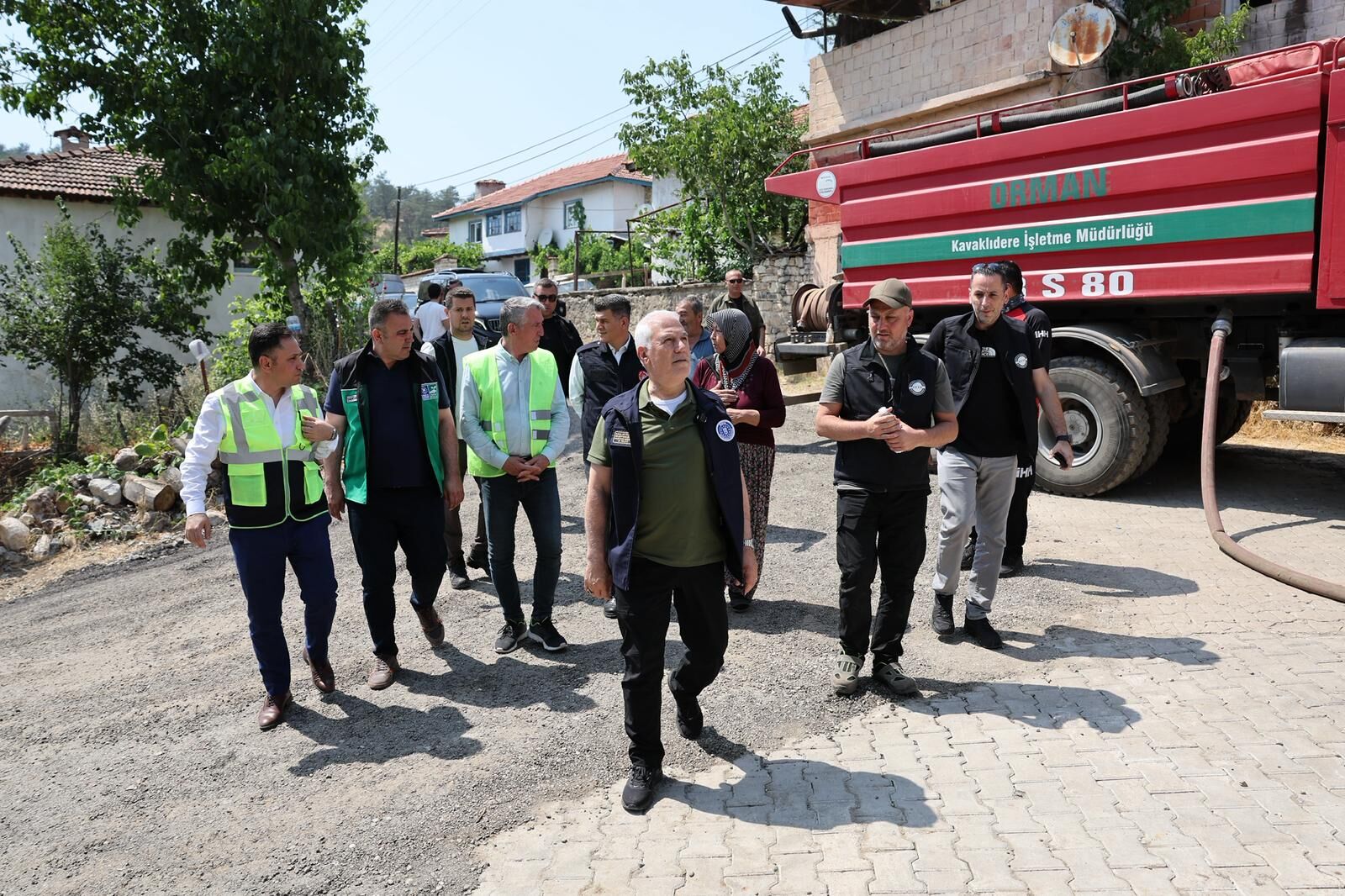 35889 M T Y4 O G Ey M T 19