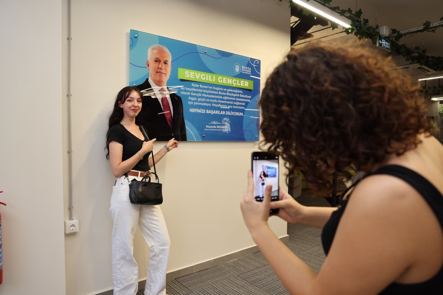 35906 M T Y4 O T Iy N W 6