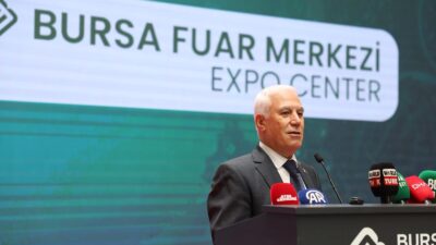 Bursa Food Point Fuarı’nda konuşan Büyükşehir Belediye Başkanı Mustafa Bozbey,