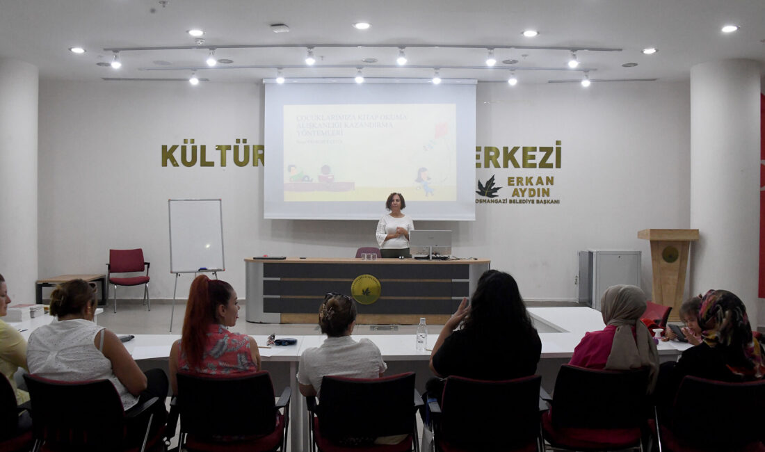 Osmangazi Belediyesi, velilerin kitaplara farklı bir gözle bakabilmesi ve çocuklarına