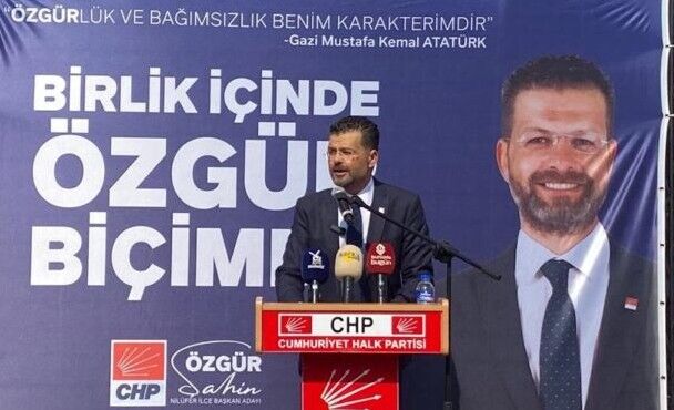 4 Özgür Şahin