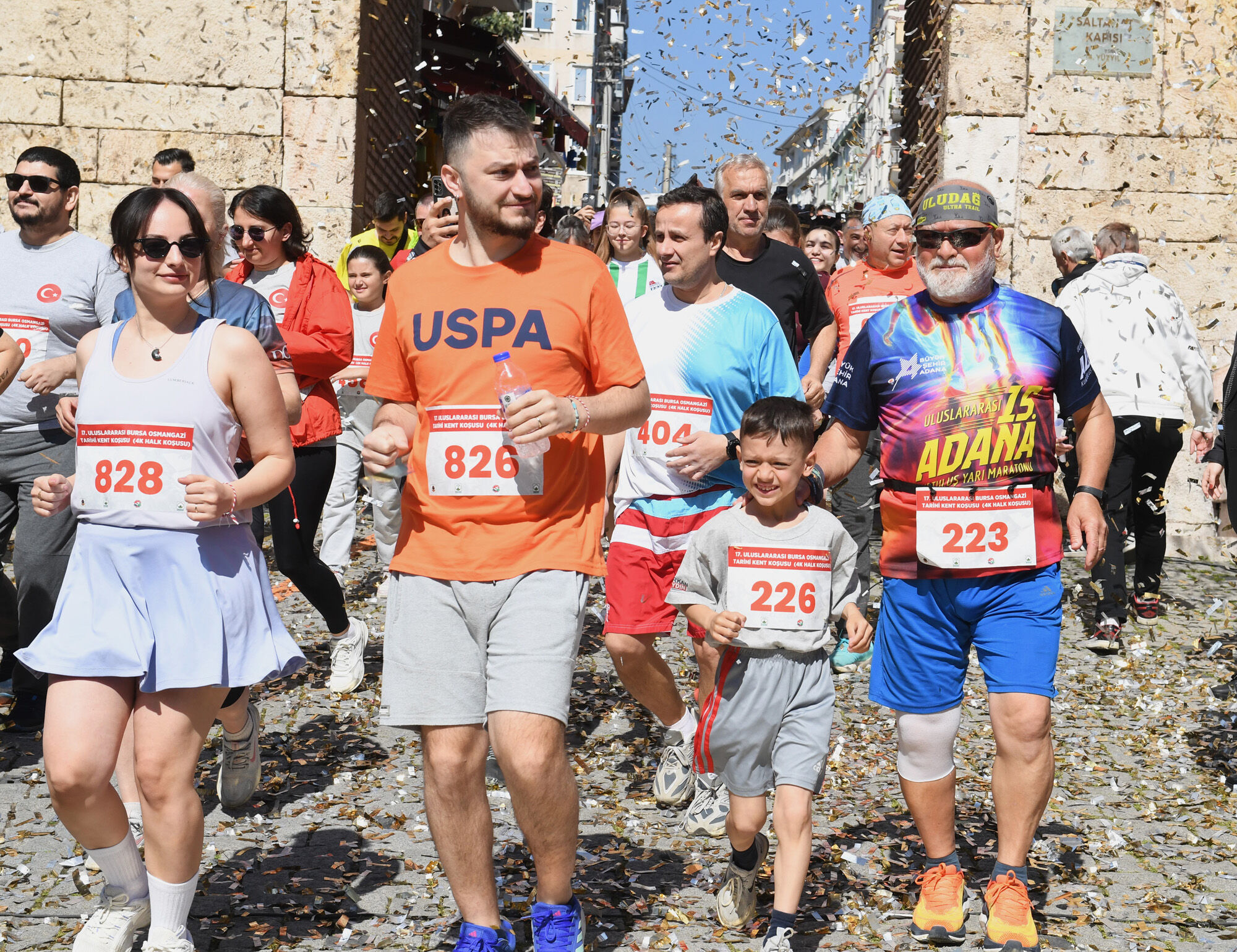 6818575D3Fc49933030053