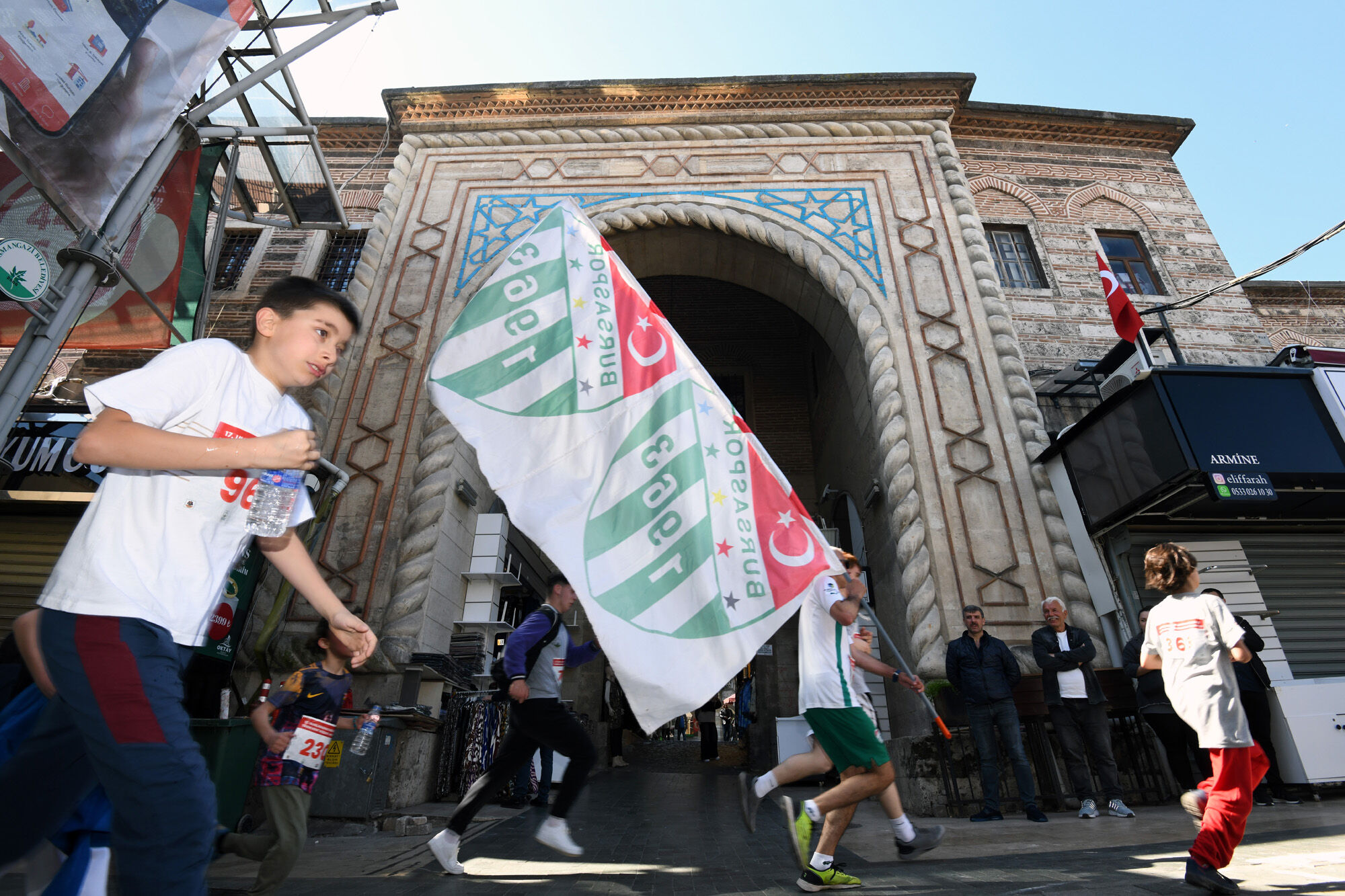 681857776Fd6D040596940