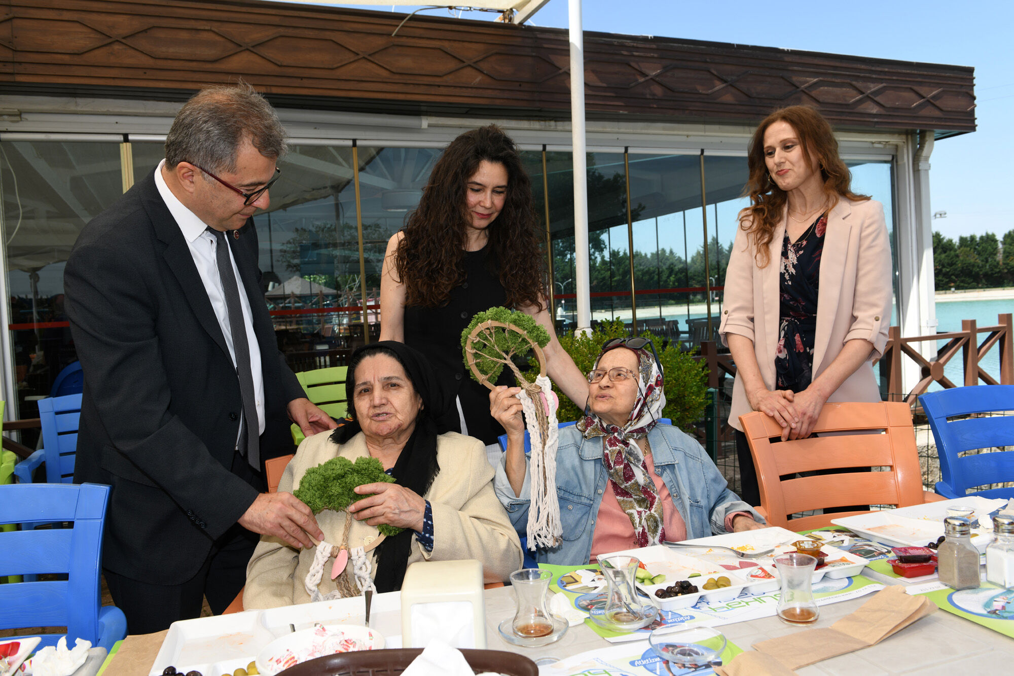 681Dc195B2A2B256261929