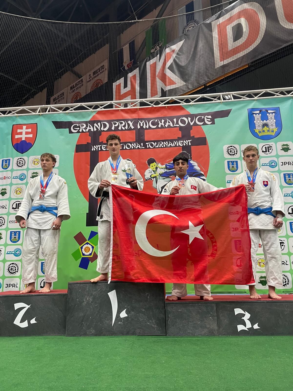 683Da606A3E9C701521380