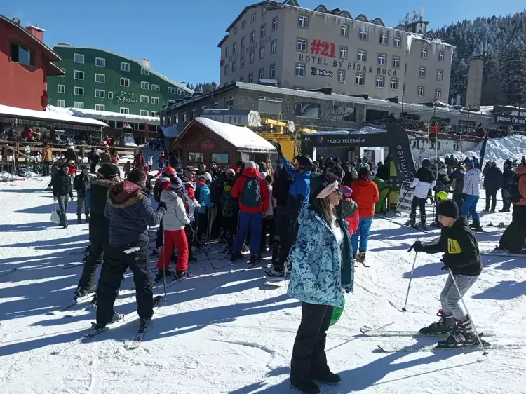 6889C1Baa53666E04Beb9383