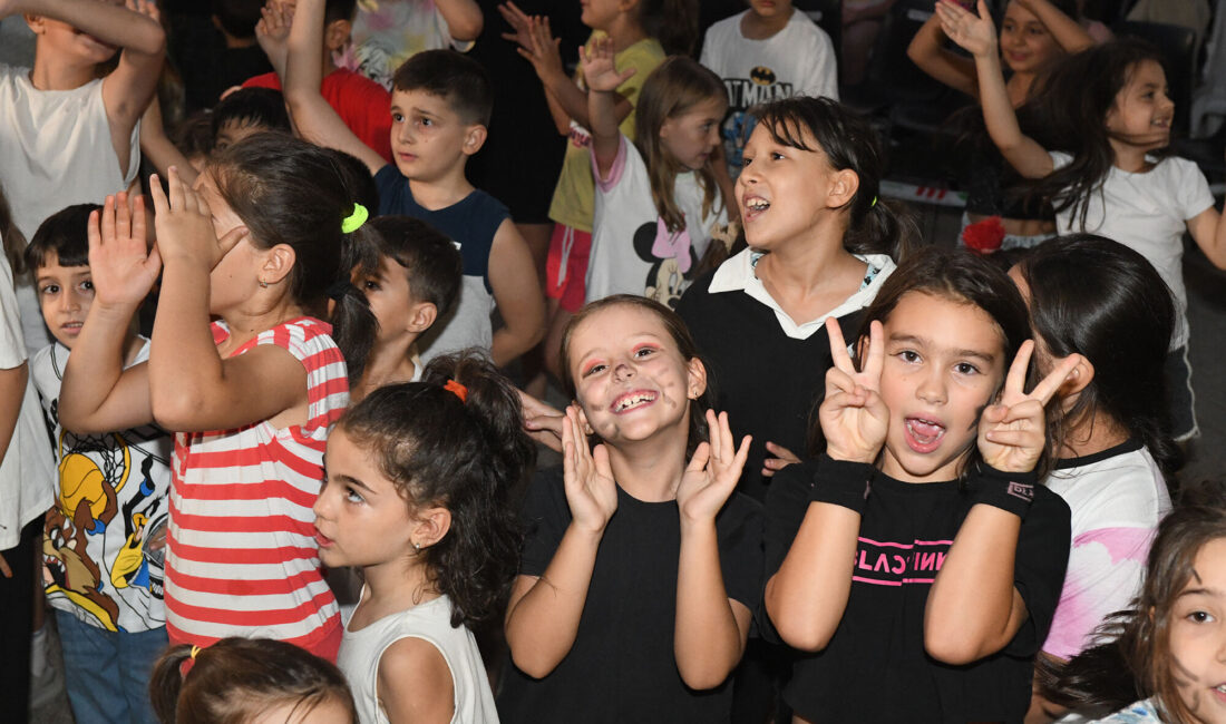 Osmangazi Belediyesi’nin yaz aylarına özel olarak başlattığı “Osmangazi’de Yaz Etkinliği”