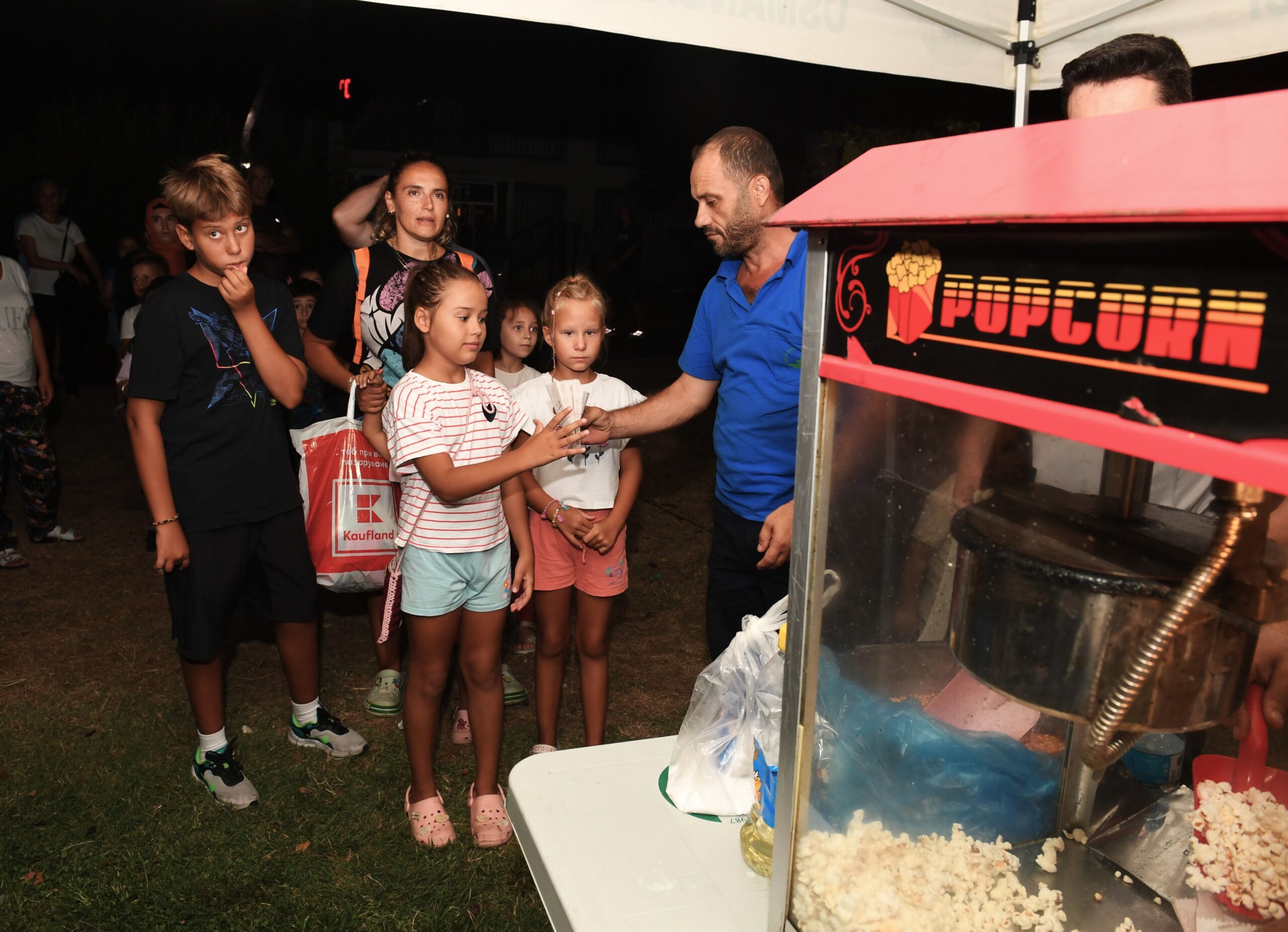 68A30347B73E4188228572