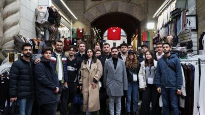 Osmangazi Belediyesi Bursa’nın dünyaca ünlü lezzetlerini farklı şehirlerden Bursa’ya gelen