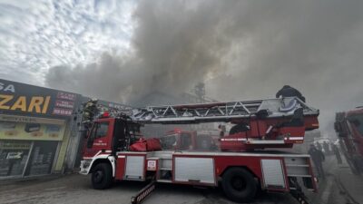 Bursa'nın Osmangazi ilçesinde oto aksesuar üzerine faaliyet gösteren iş yerinde