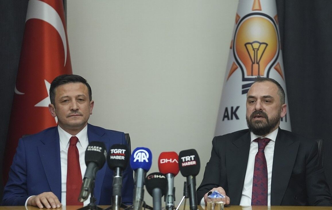 Ak Parti Tanitim Ve Medya Baskani Hamza Dag Solda Gorevini Muhammed Faruk Acar 039 A Sagda 803452