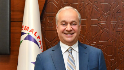 Mustafakemalpaşa Belediye Başkanı Şükrü Erdem, 8 Mart Dünya Kadınlar Günü