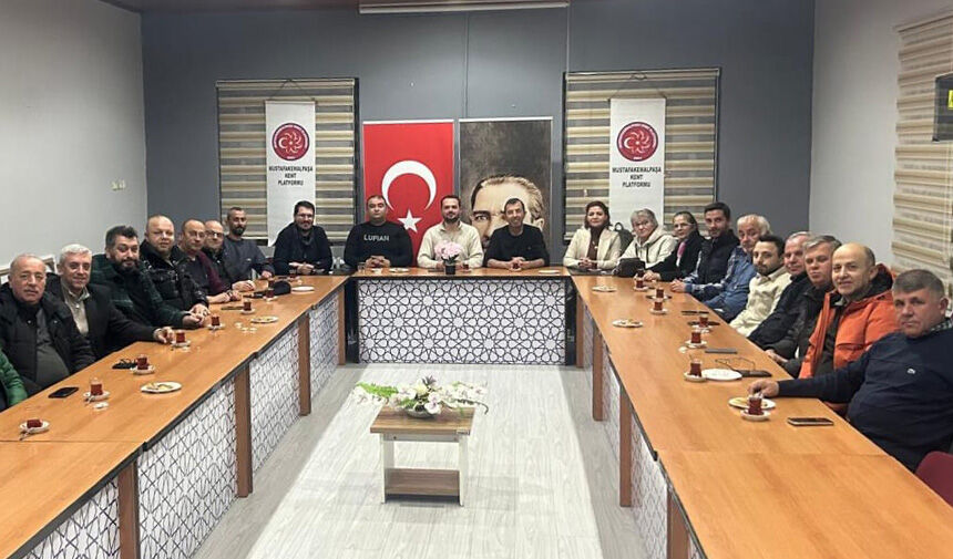 Mustafakemalpaşa Kent Platformu üyeleri 12 Şubat Saat 20:00'de Öğretmen Evi