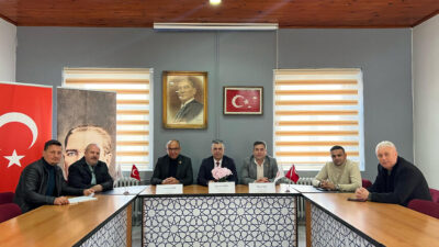 Mustafakemalpaşa Muhtarlar Derneği olağan kongresi öncesi, PAŞADER Başkanı Murat Tunçel,