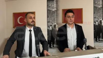 Atatürkçü Düşünce Derneği (ADD) Mustafakemalpaşa Şube Başkanı Burak Gökmen, bugün