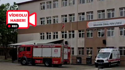 İbrahim Önal Fen Lisesi'nin konferans salonunda, henüz bilinmeyen bir nedenle