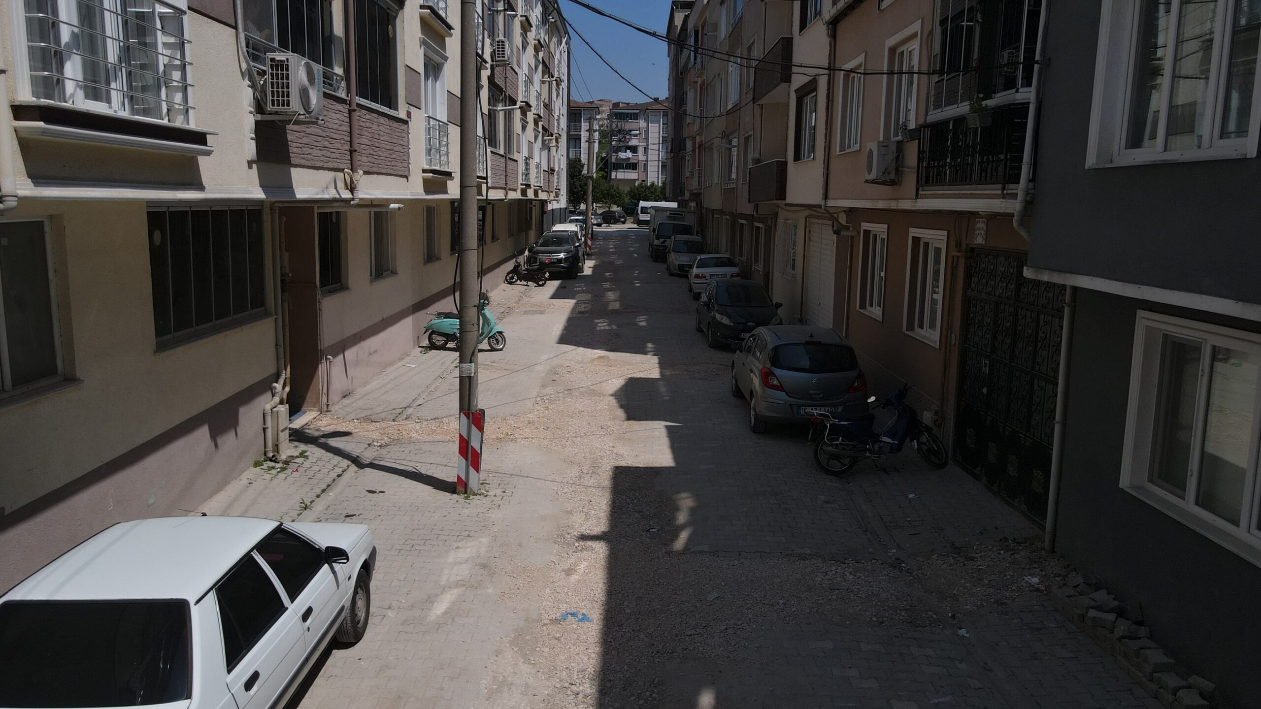 Başkan Erdem ‘’Altyapi Çalişmasi Bursa Caddesi̇nde Bi̇tecek” (4)