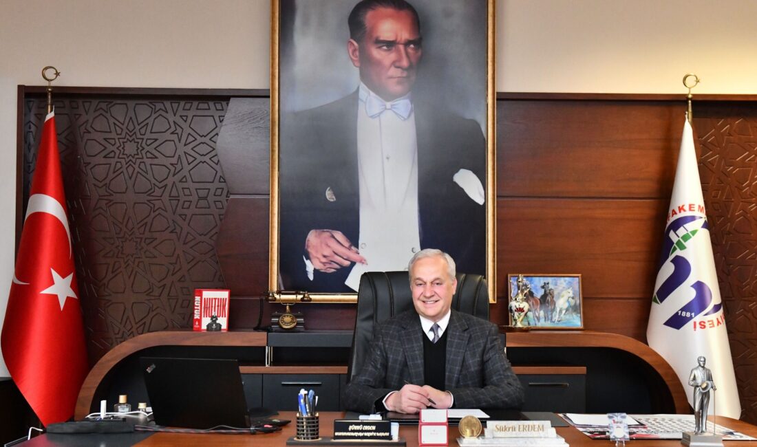 Mustafakemalpaşa Belediye Başkanı Şükrü Erdem, Kadir Gecesi dolayısıyla bir mesaj