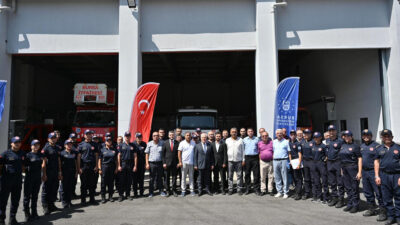 Bursa Büyükşehir Belediyesi’nin ekip, ekipman, yeni araç ve binalarla sürekli