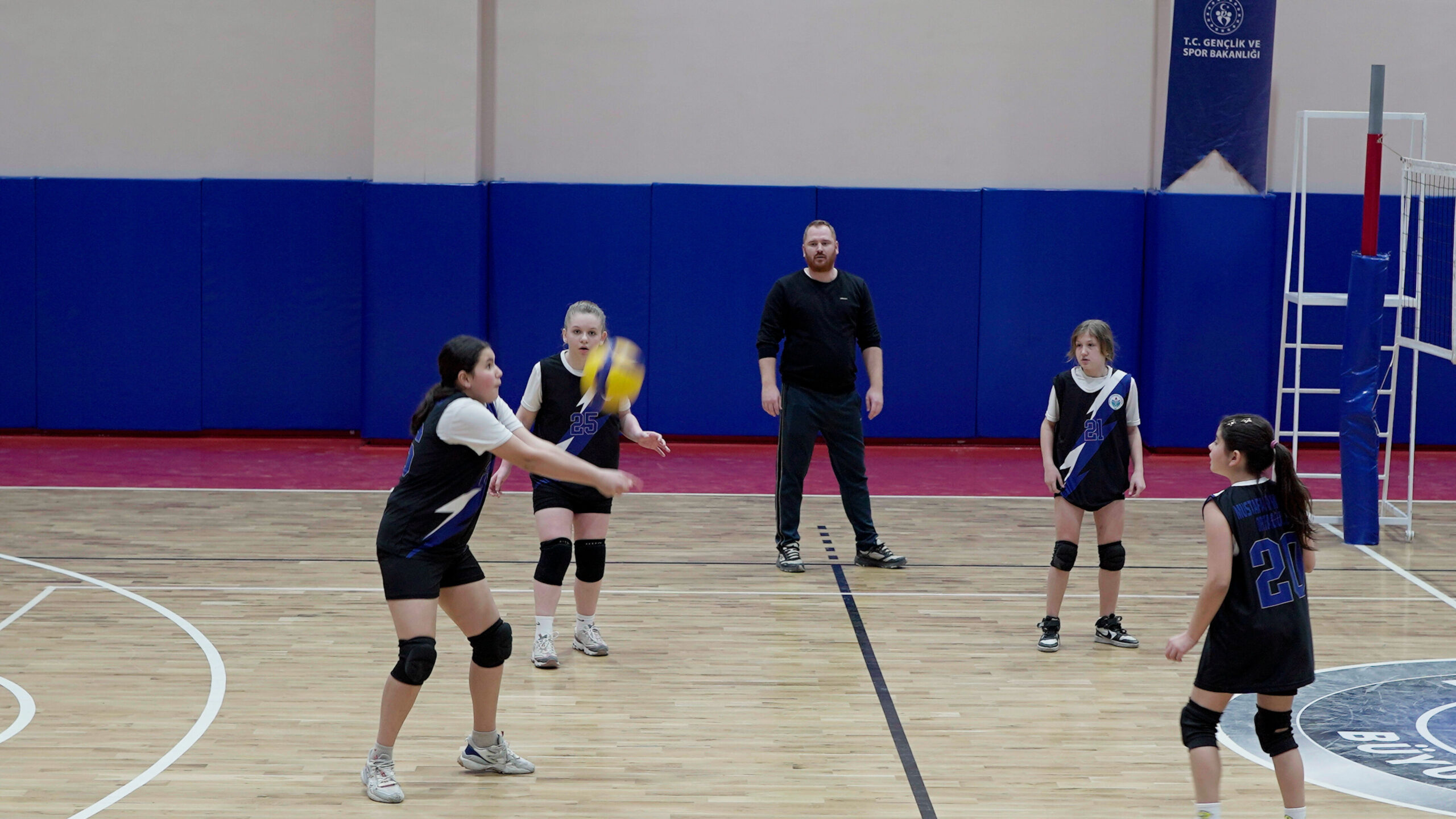 C0001.00 00 30 16. Still004