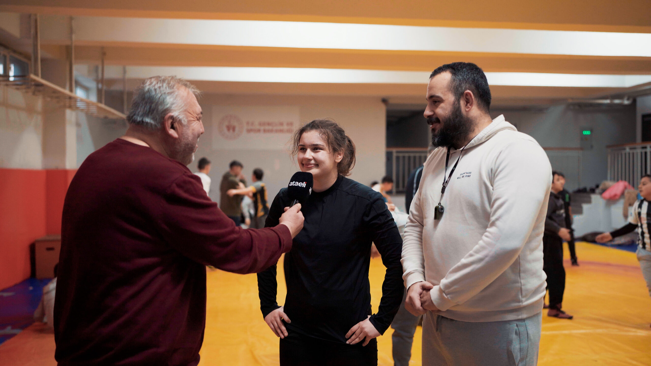 C0004.00 02 57 05. Still005