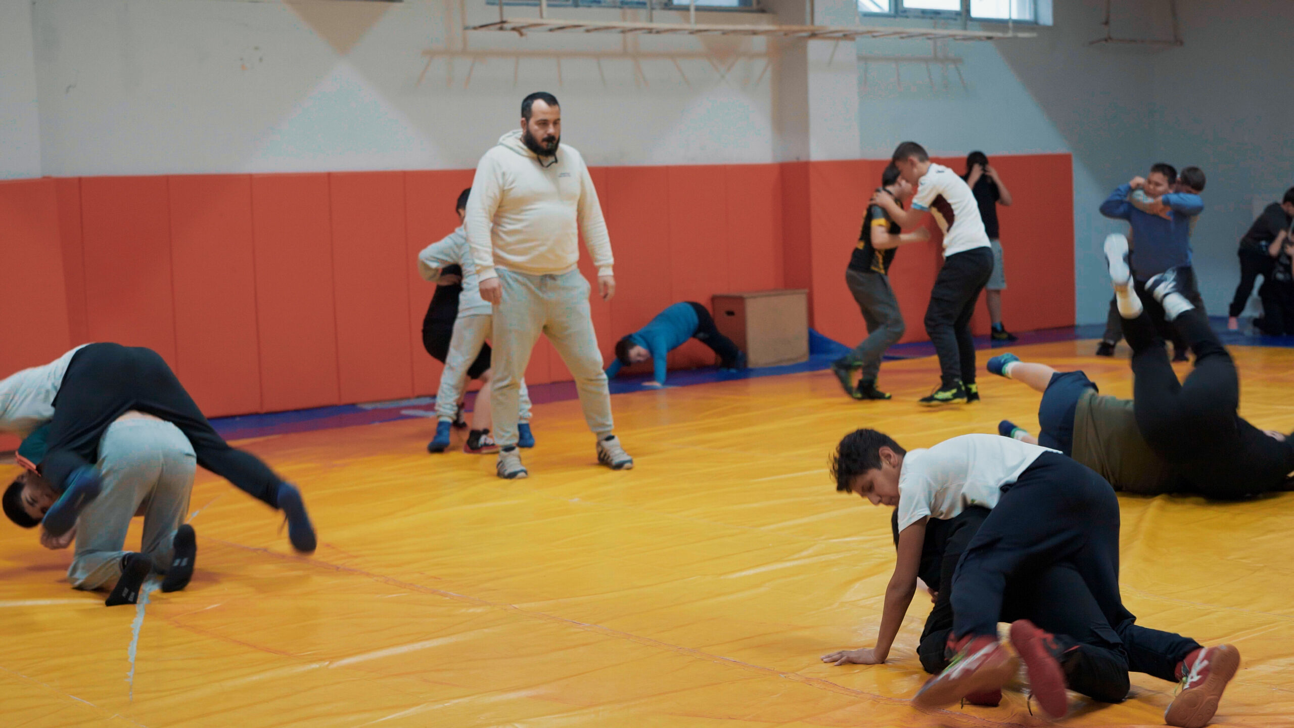 C0004.00 05 09 00. Still007