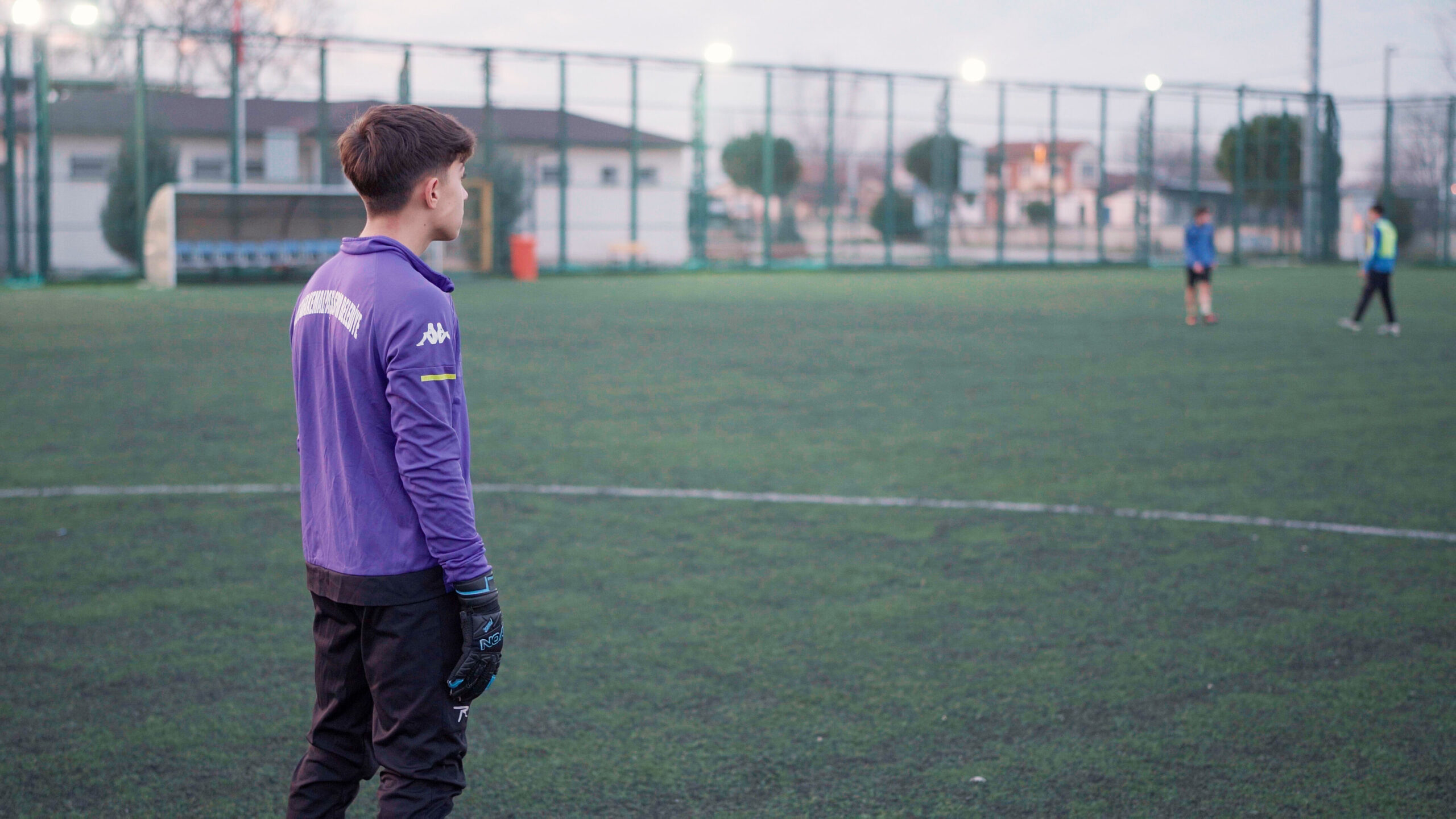 C0011.00 04 22 07. Still010