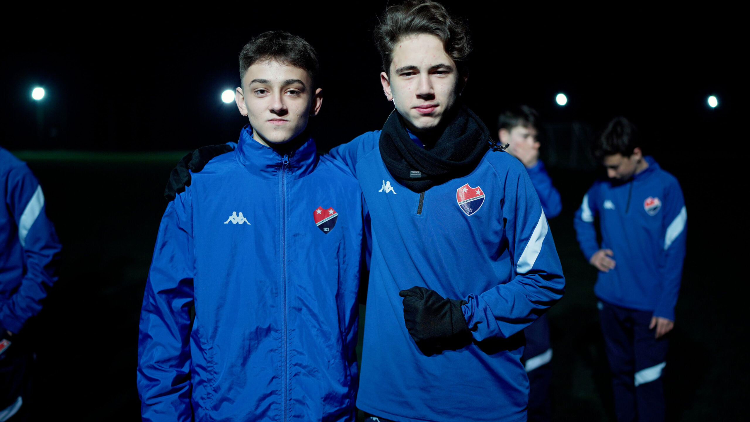 C0011.00 04 32 22. Still015