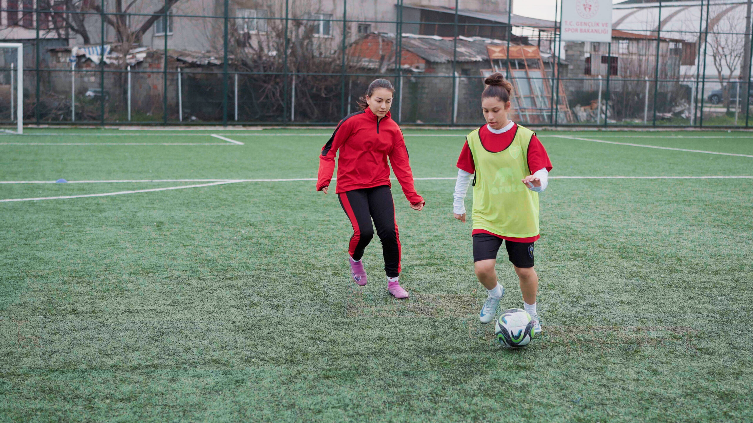 C0013.00 04 08 22. Still007