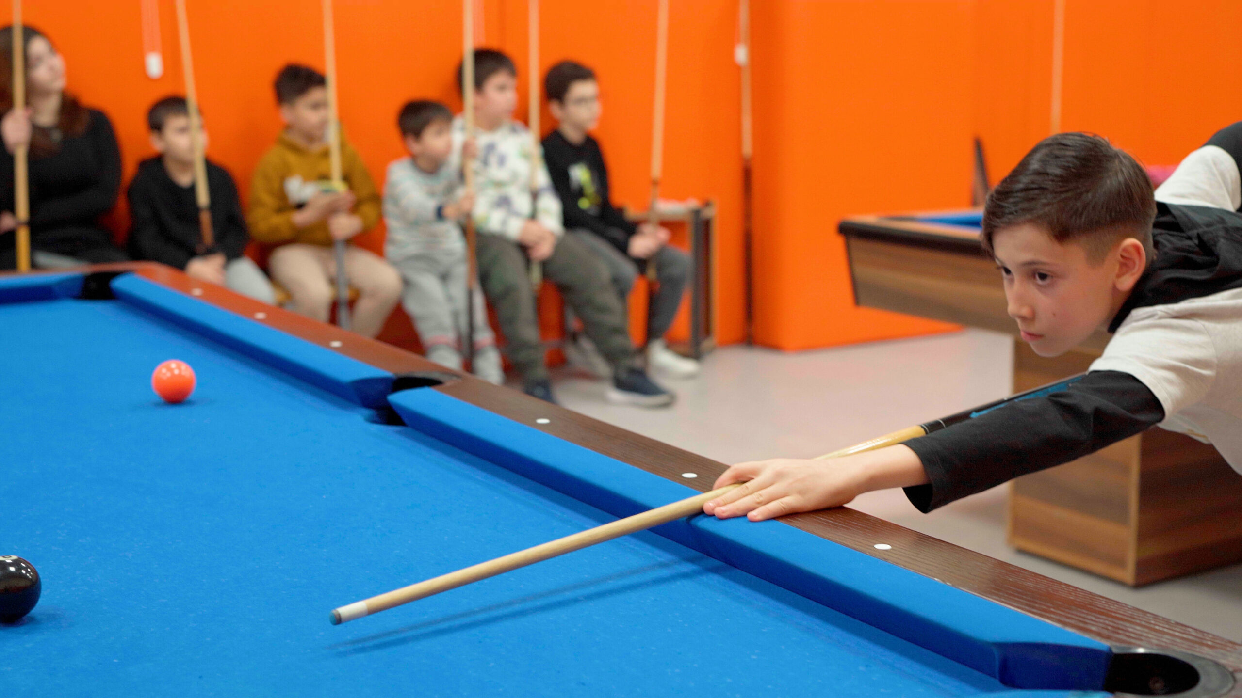 C0071.00 06 09 19. Still007