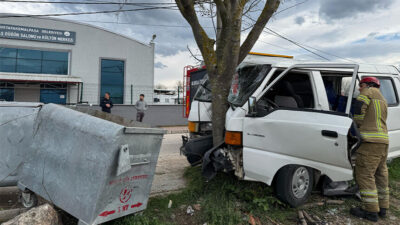 Bursa’nın Mustafakemalpaşa ilçesi Yalıntaş Mahallesi'nde trafik kazası meydana geldi.