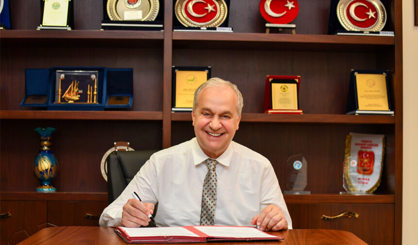 Mustafakemalpaşa Belediye Başkanı Şükrü Erdem, 10 Ocak Çalışan Gazeteciler günü