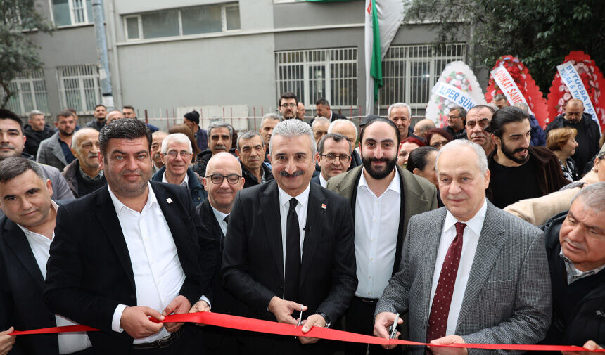 Avukat Deniz Aslan'ın işletmeciliğini üstlendiği Aslan Hukuk Bürosu yoğun bir