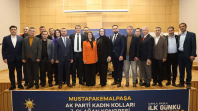 AK Parti Mustafakemalpaşa İlçe Kadın Kolları 7. Olağan Kongresi'ni büyük